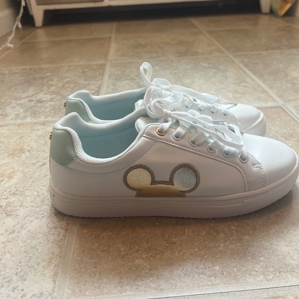NEW White Mickey Mouse sneakers